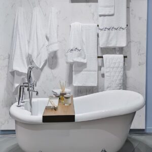 bathroom, bath, bathtub-4805846.jpg